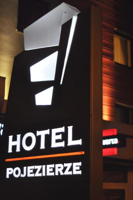 Hotel Pojezierze Neustettin Exterior foto